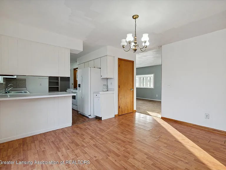 3446 W Grand Ledge Hwy