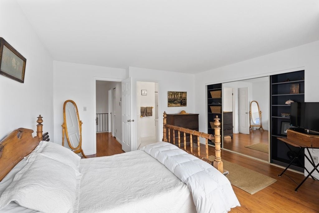 1318 Brunette Ave #5