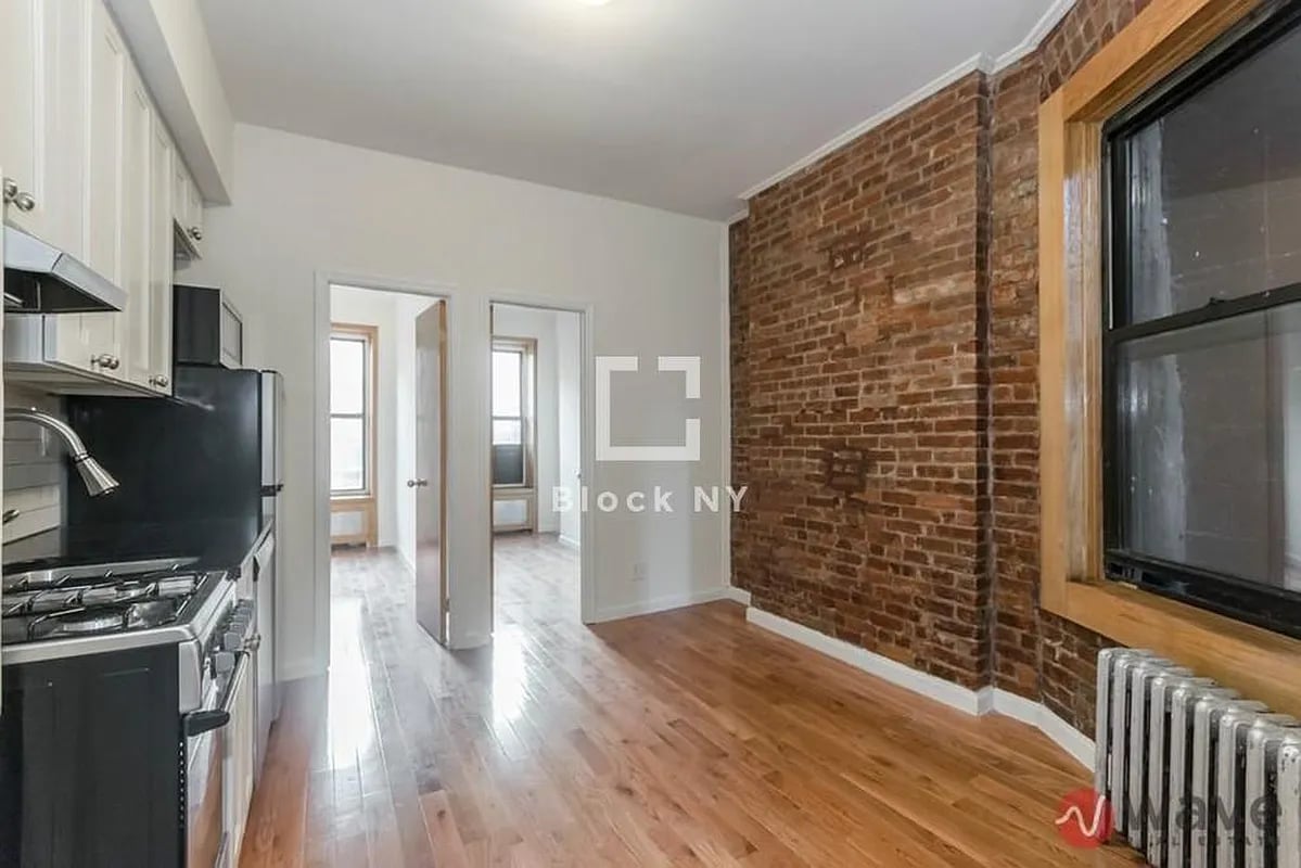 17 Saint Mark's Place Unit: XL