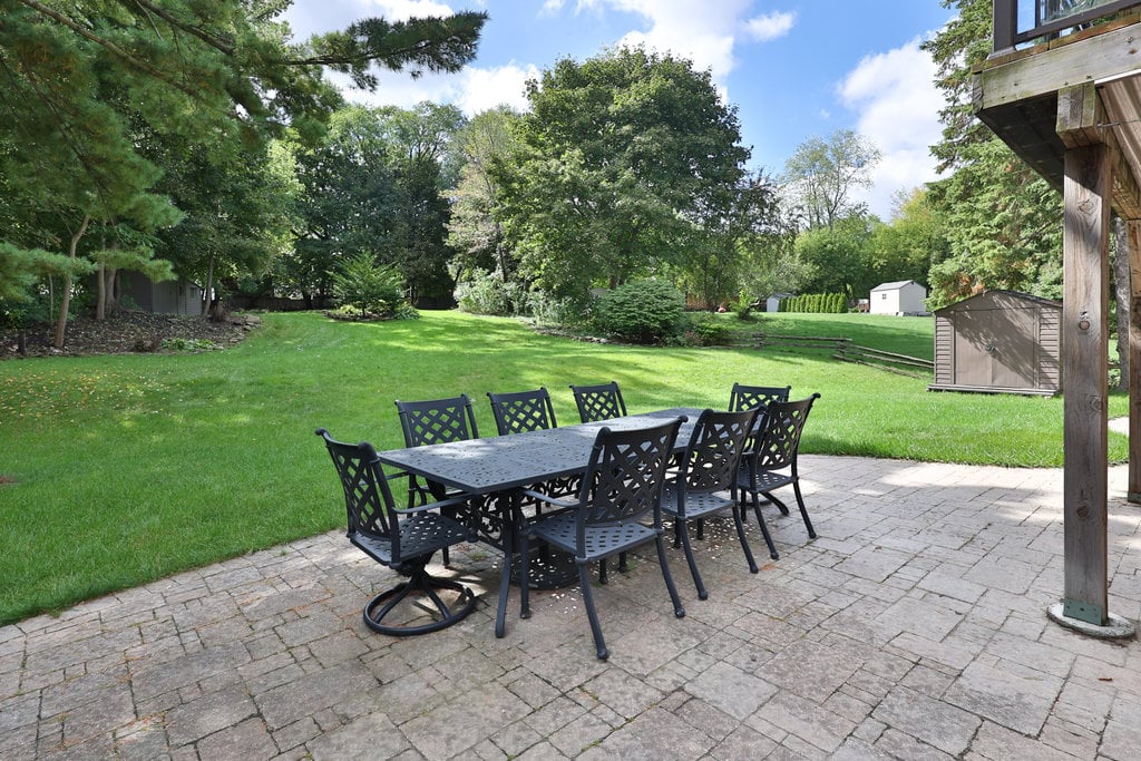 1520 Drymen Cres