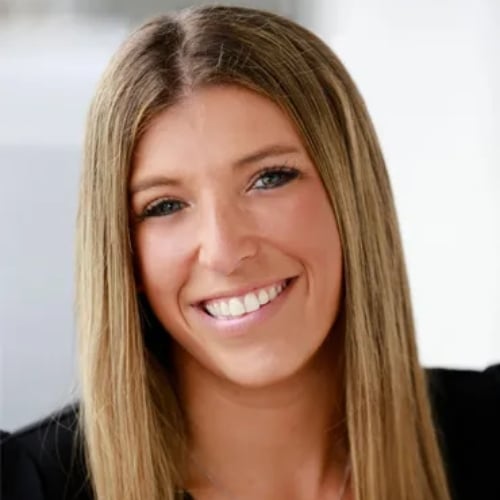 Dana Hartman-Hiltner Margate City, NJ Real Estate Agent Headshot