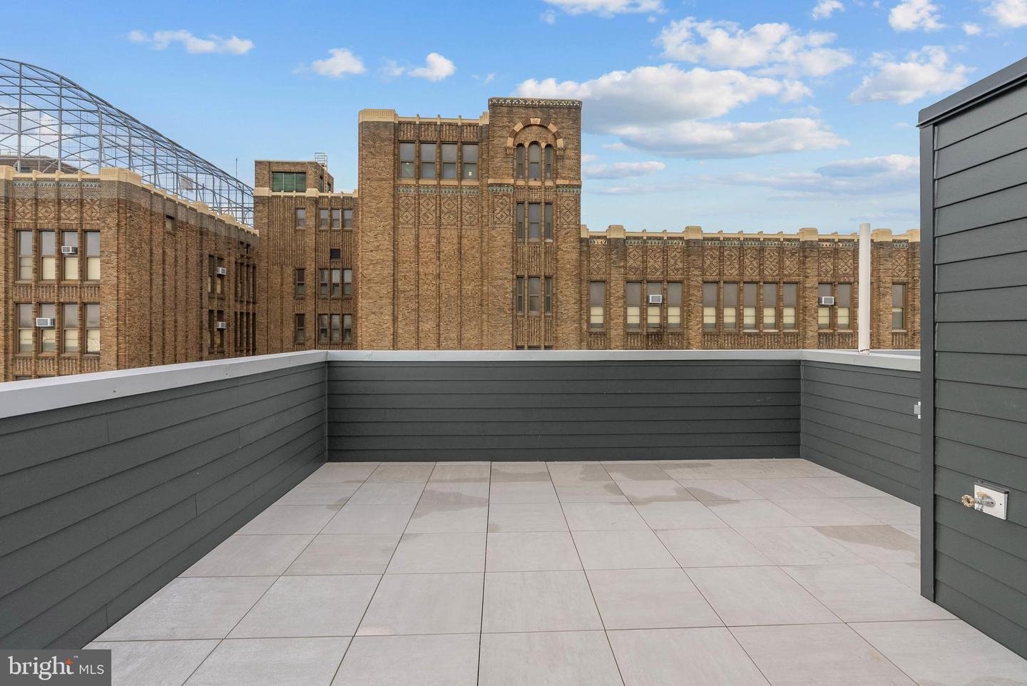 1101 Christian St #5, Philadelphia, PA 19147