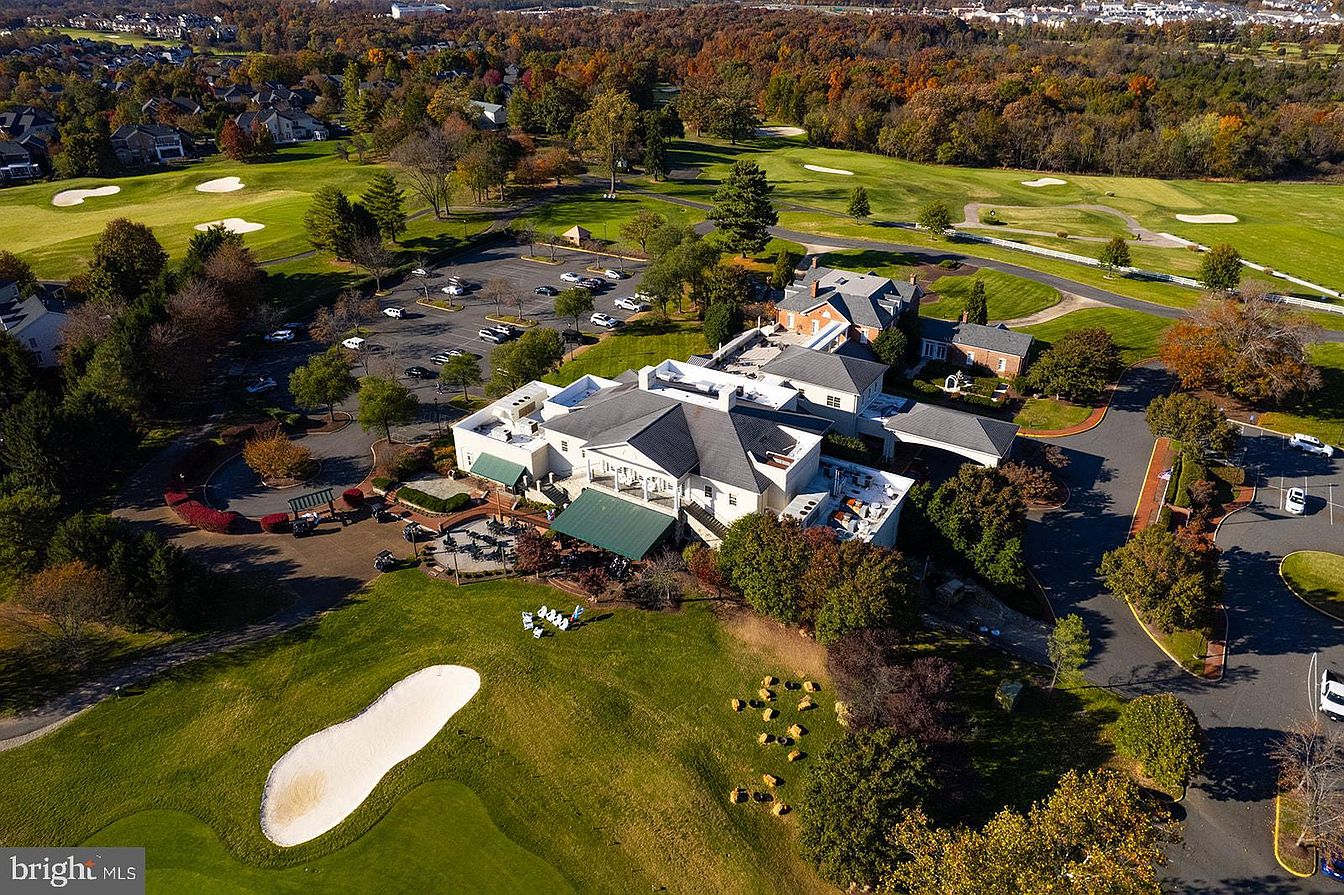 19674 Pelican Hill Ct