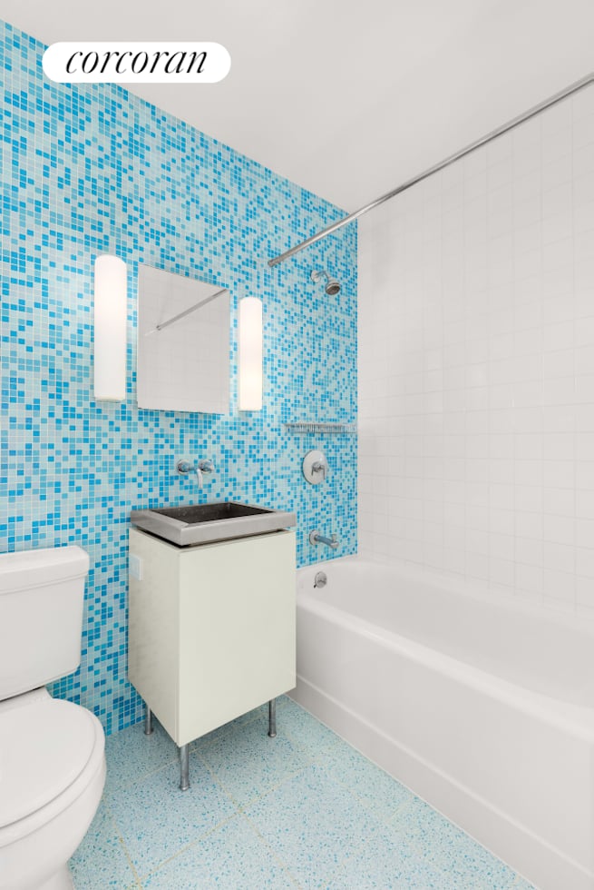 720 GREENWICH STREET Unit: 6HJ