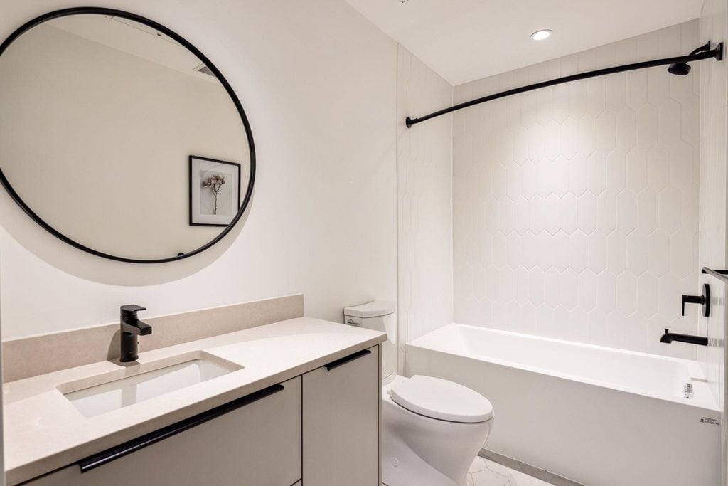 322 E 15th Ave, #214