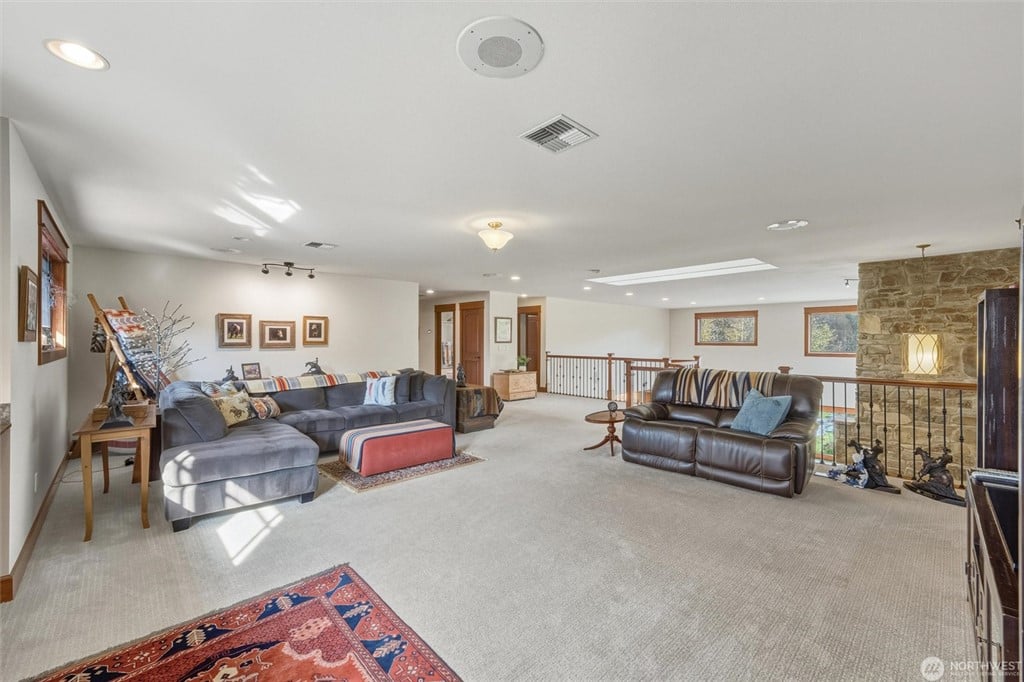 15713 365th Avenue SE