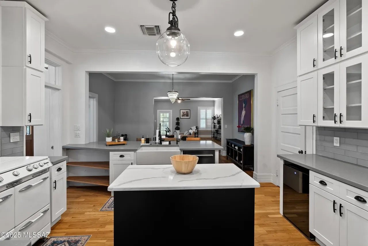 245 E University Blvd