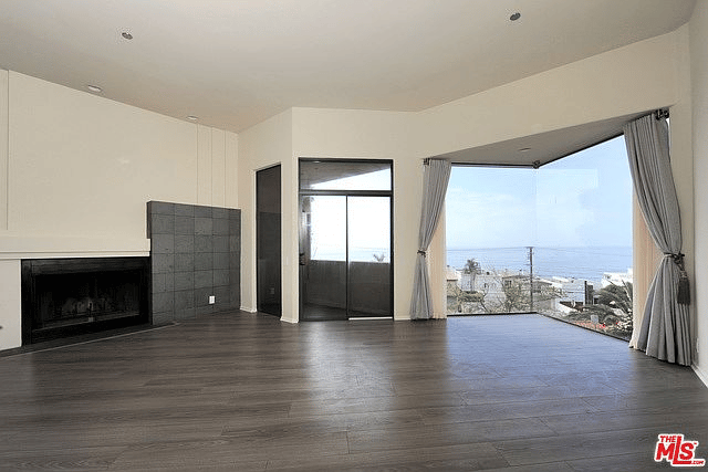 21323 Rambla Vista, #2