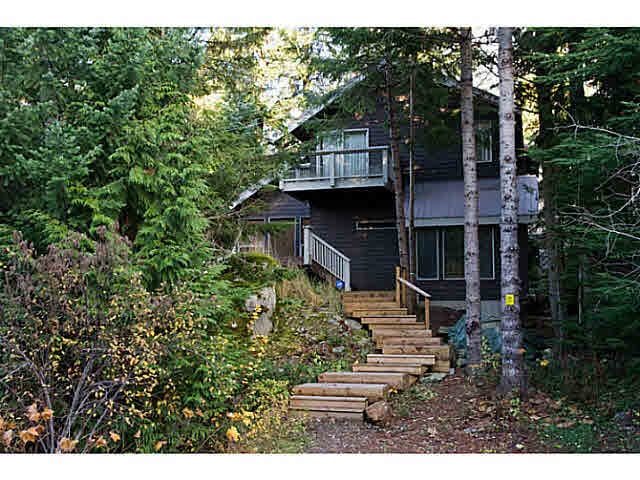 2528 Whistler Rd
