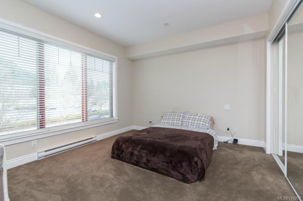 219-1335 Bear Mountain Pkwy, Langford
