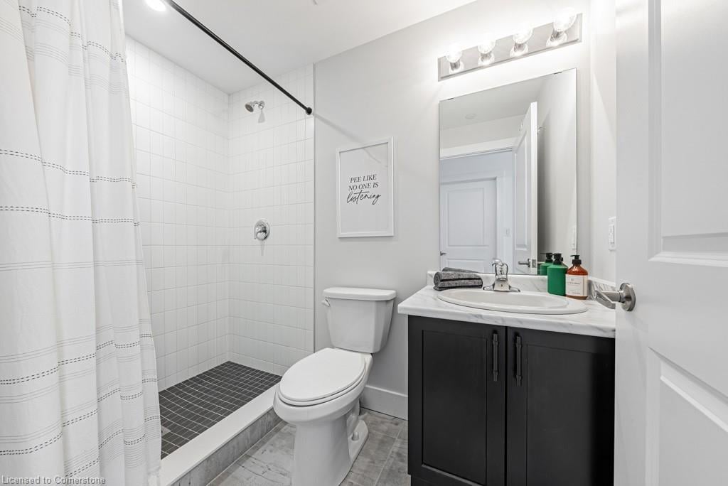 450 Dundas St E Unit: 302