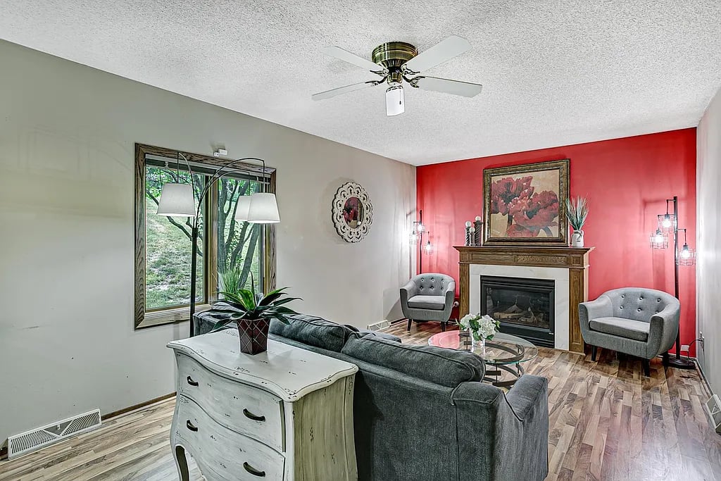 1602 Norwood Cir