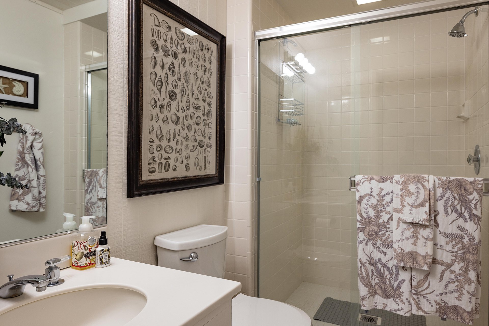 Quail Lodge Living - 7020 Valley Greens Drive #8