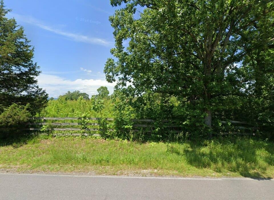 7857 County Rd