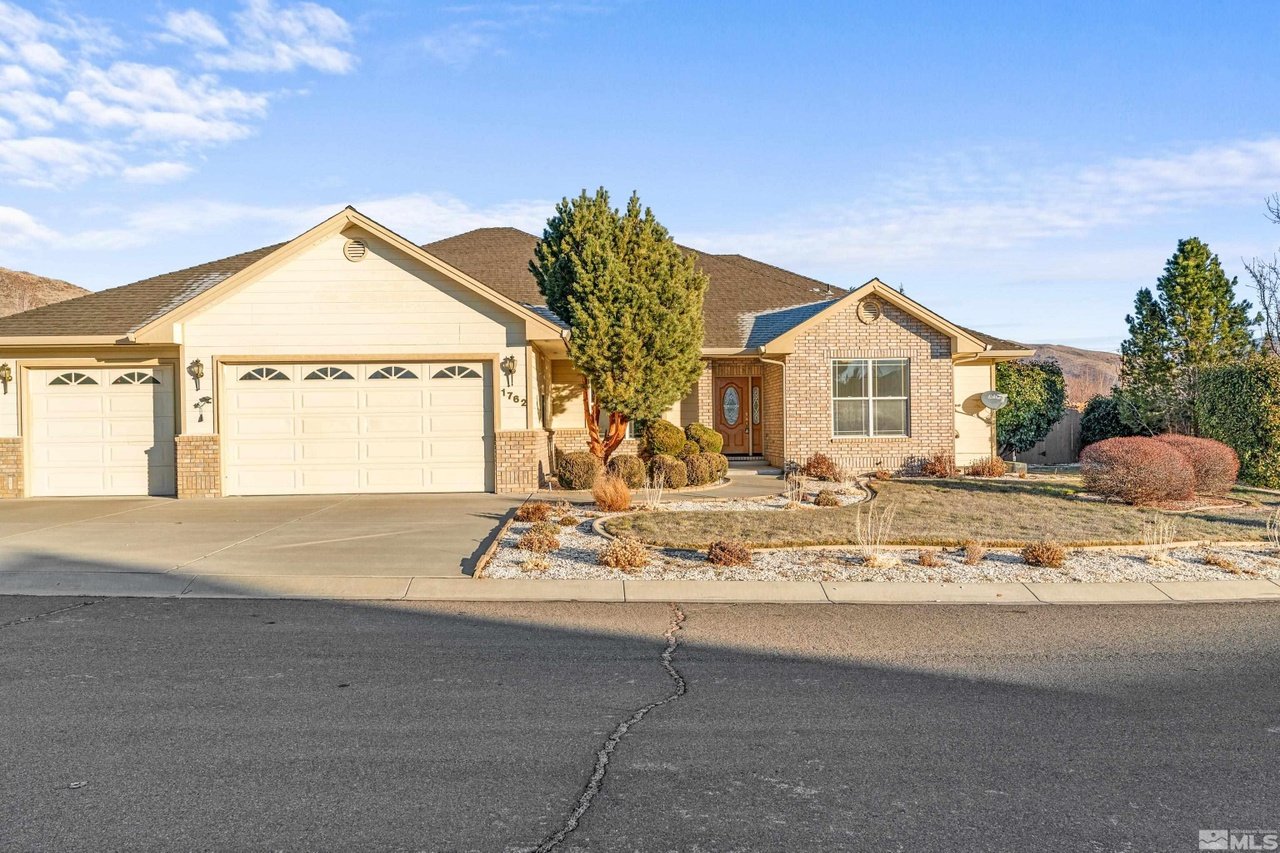 1762 Walnut Ct