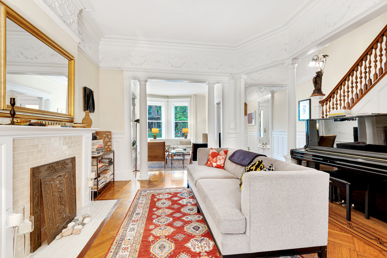 542 3RD Street