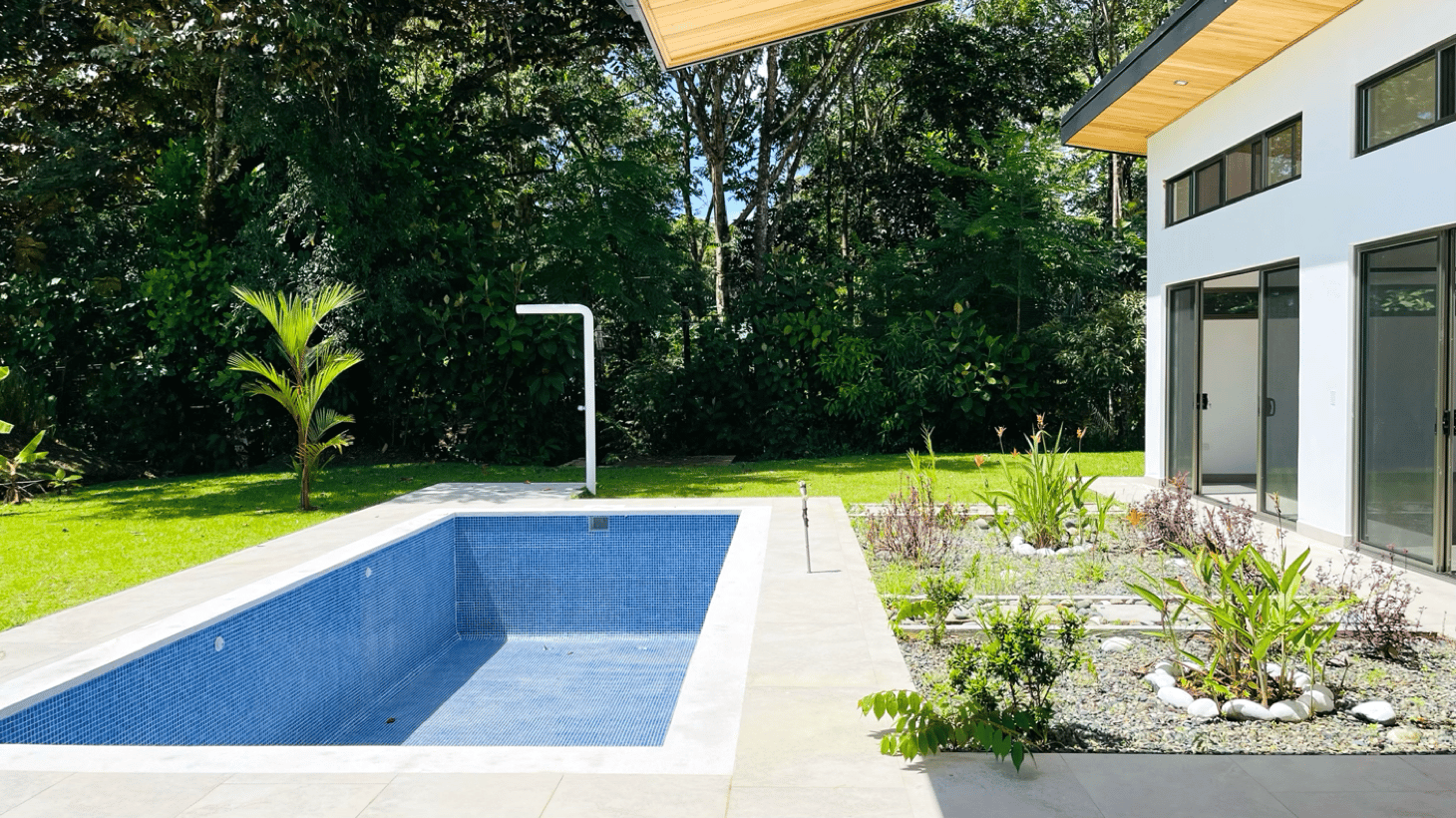 Brand New Three-Bedroom Mountain View Home in Ojochal, Costa Rica
