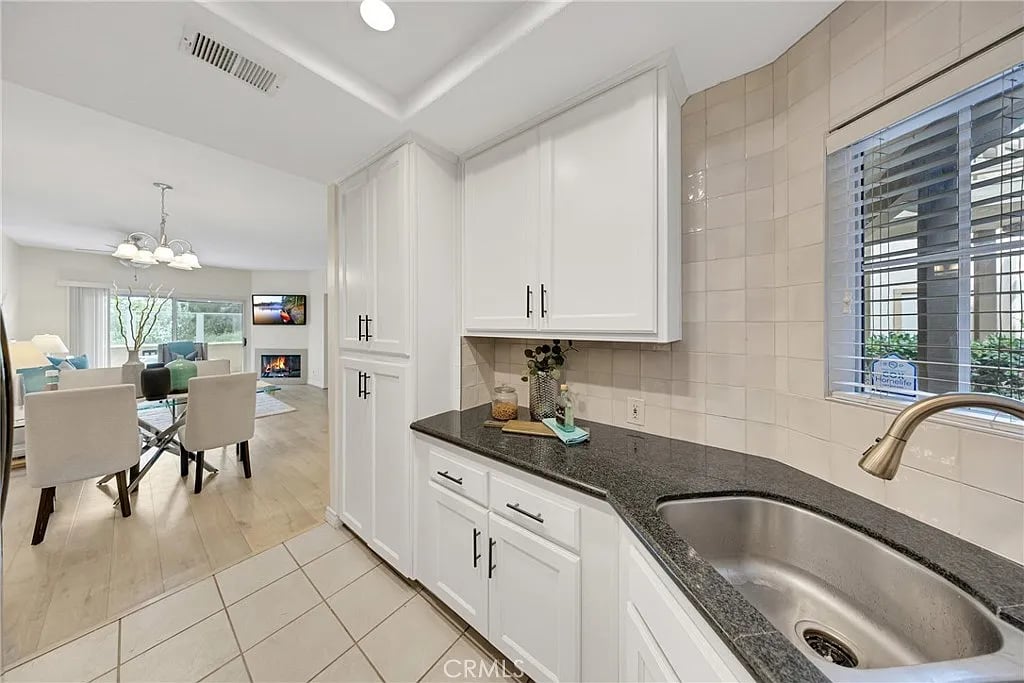 27 Timbre, Rancho Santa Margarita, CA 92688