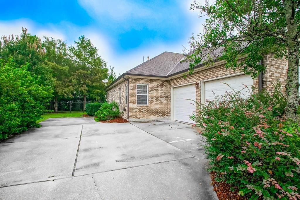 145 Pinehurst Dr