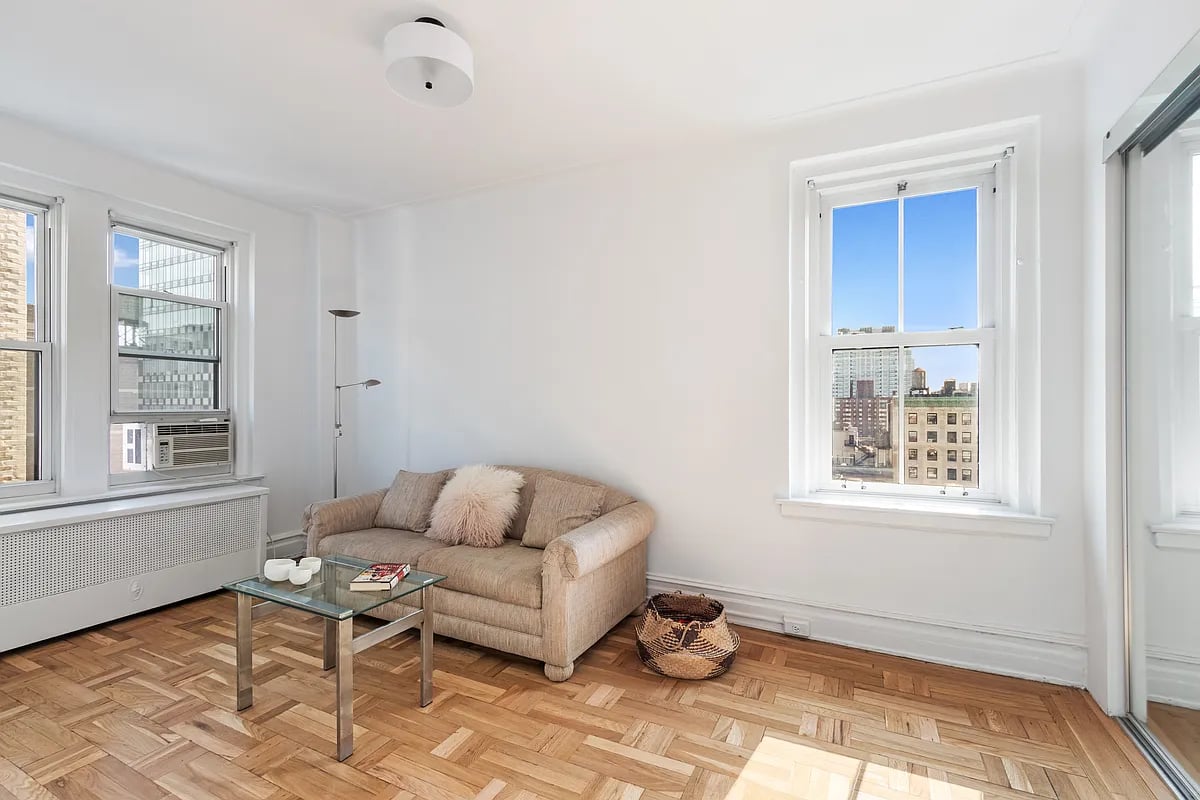 800 West End Avenue #14 E