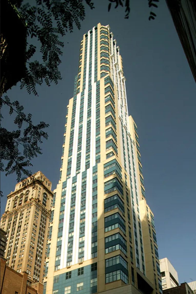 425 5TH Avenue 26A