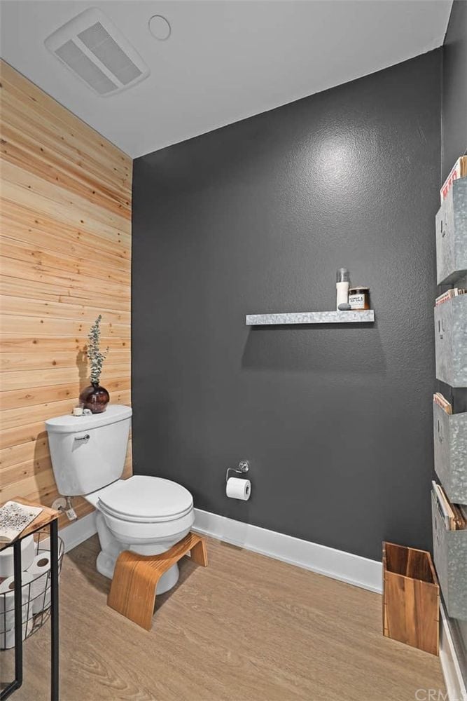 118 S Avenue 50, Unit 204