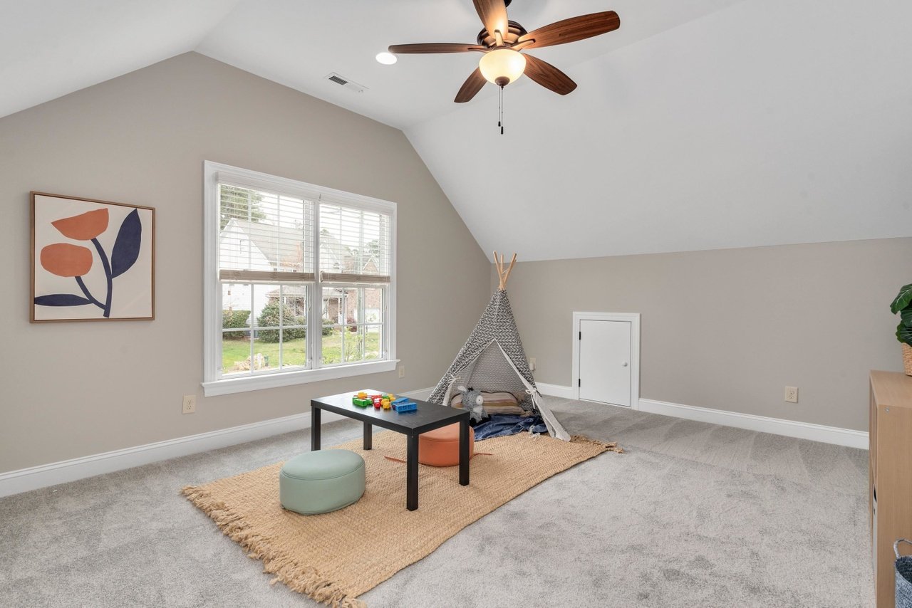 8031 Sundance Cir