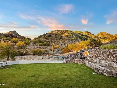 6632 N Arizona Biltmore Cir