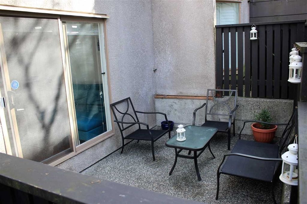870 W 7th Ave, #1