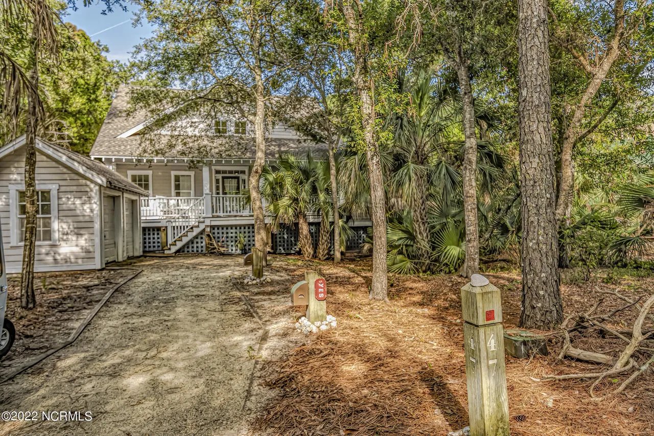 47 Fort Holmes Trl