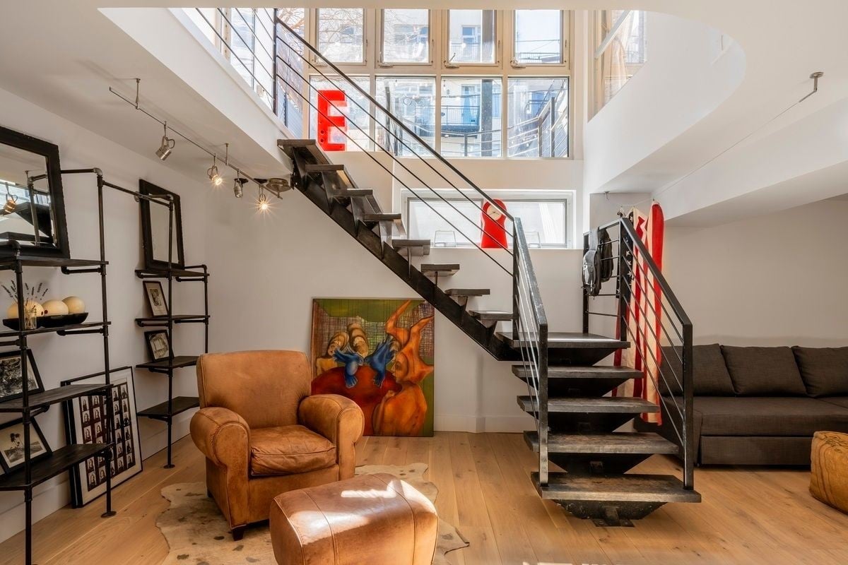 550 Grand Street, 1