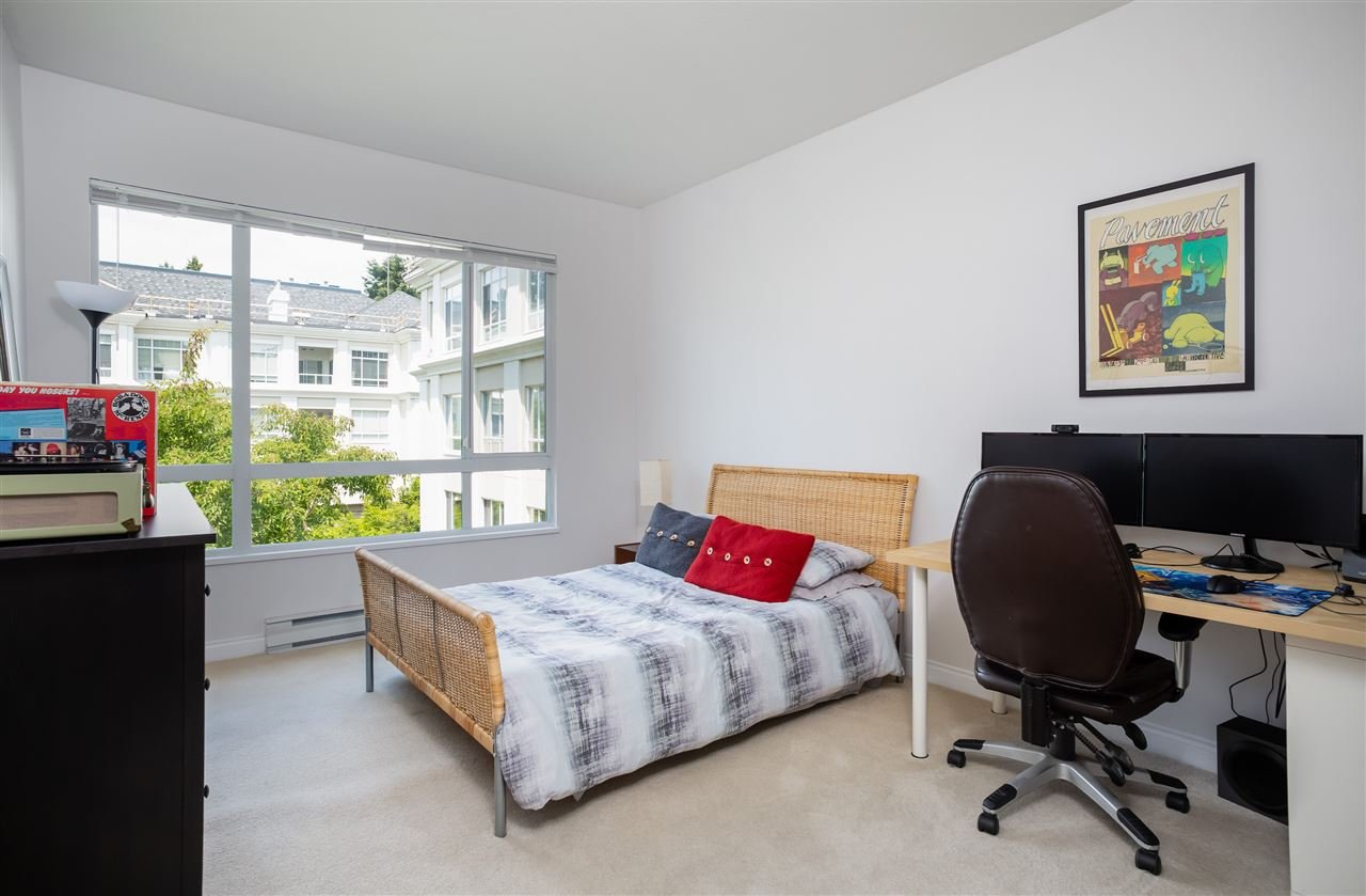 309-5735 Hampton Pl