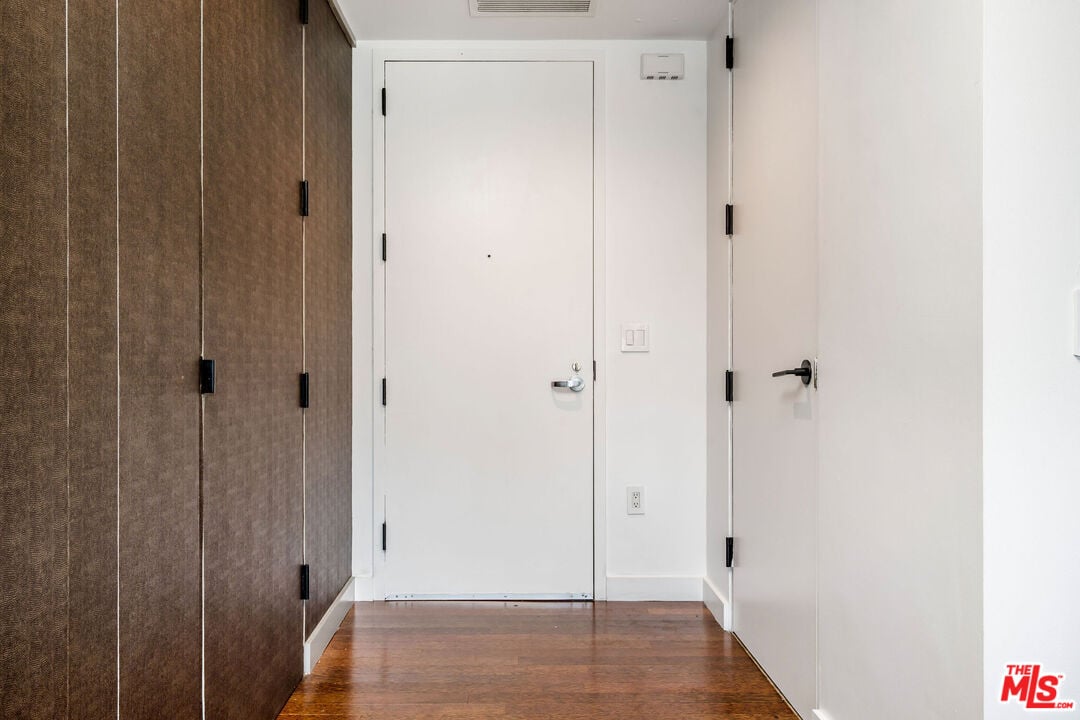 6250 Hollywood Blvd, #10L