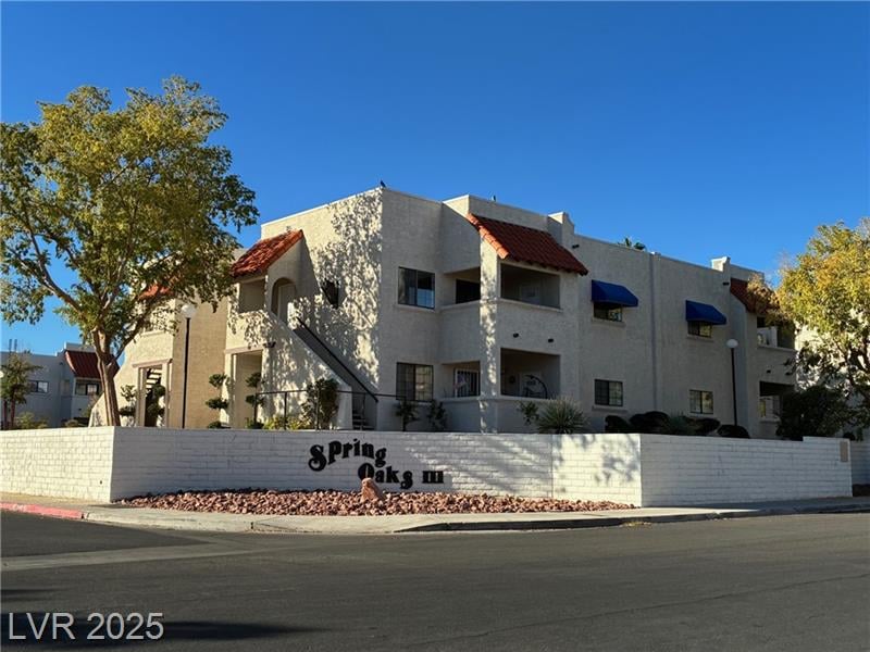 101 Luna Way #213