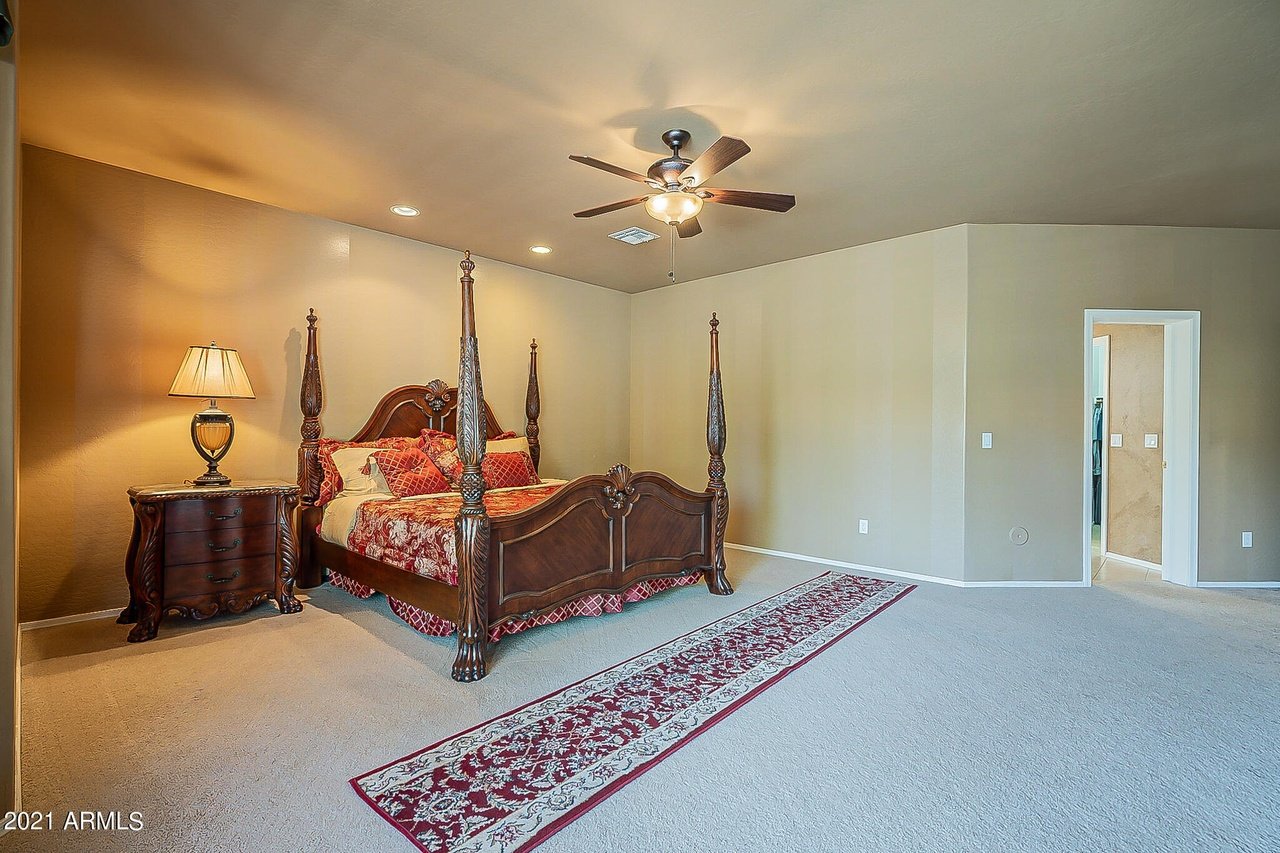 1709 E Kaibab Dr