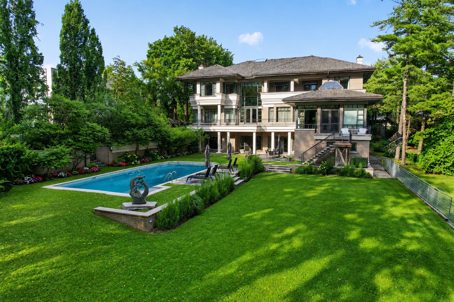 Timeless Transitional Architecture