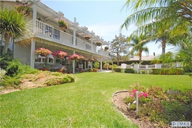 1656 FAIRVIEW Dr