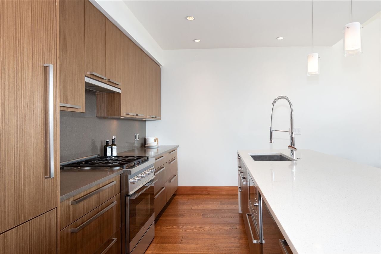 8-8400 Ashleigh Mcivor Dr