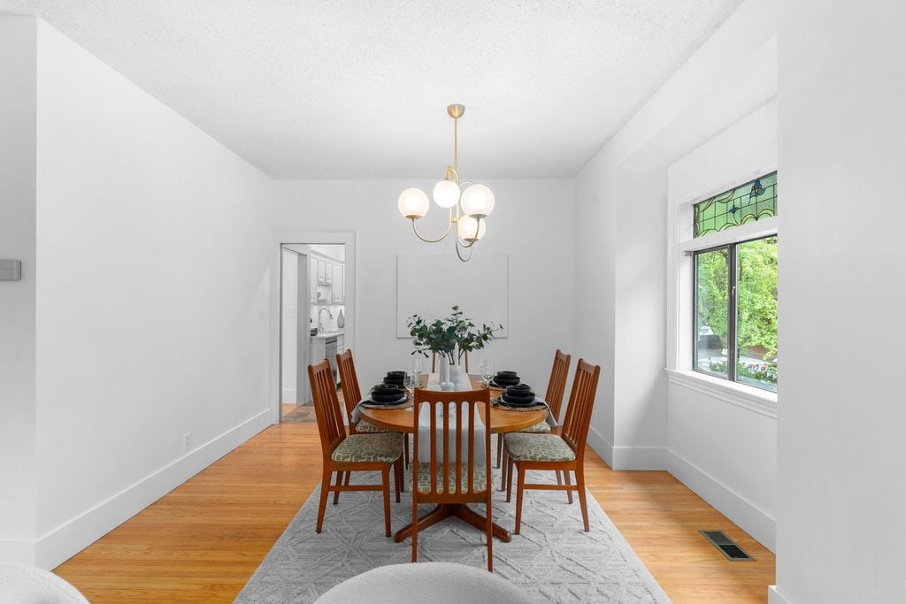 306 Webber Ave