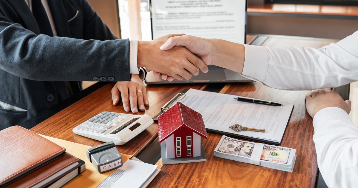 How to Make a Winning Offer in Arlington VA in 2025: The KS Team Strategy That Helps Buyers Beat Multiple Offers