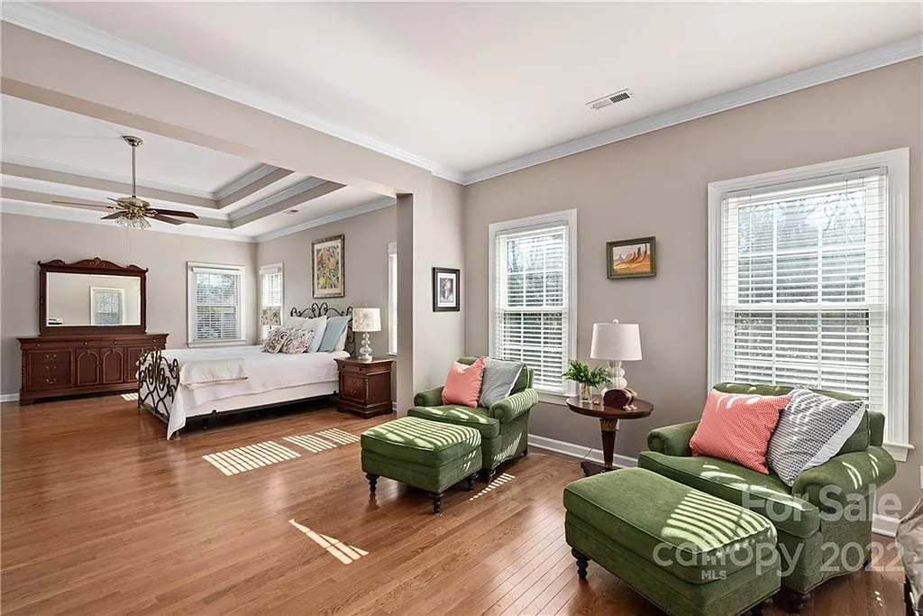 10405 Sundance Ct