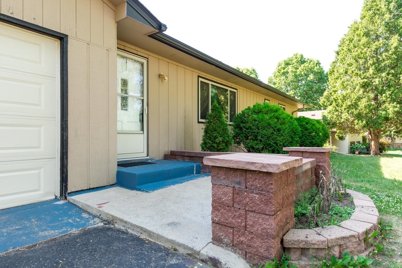 4055 Halite Ln
