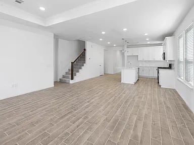 26771 Grandiflora Dr