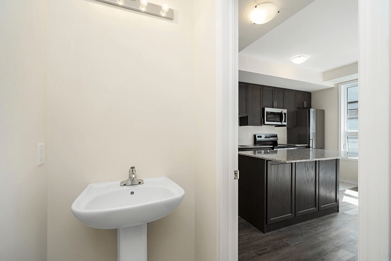 30 Fieldway Road Unit: 83