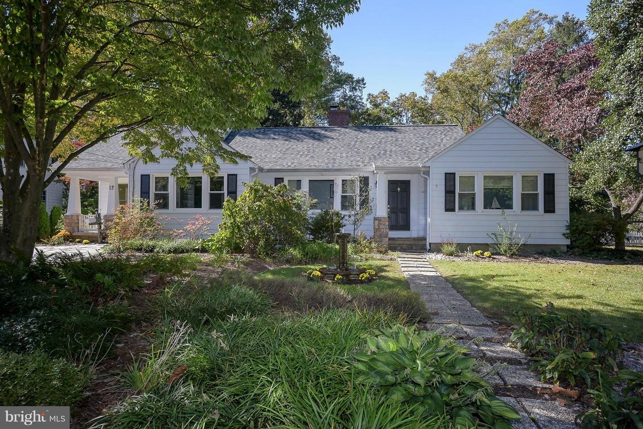 12 Linstead Rd