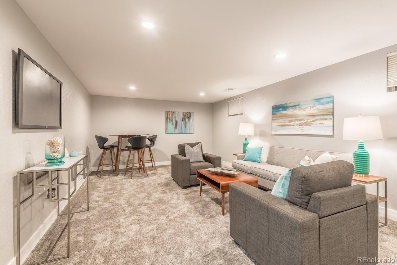 6119 Janice Way