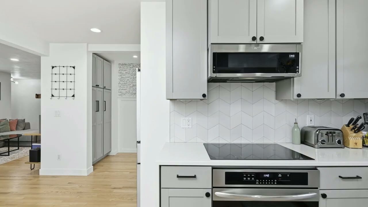7911 Kimlough Drive | Indianapolis Real Estate