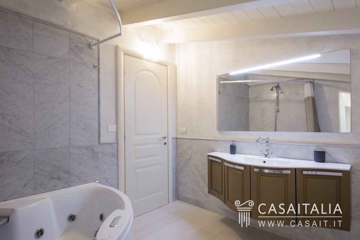 Luxurious Villa in Forte Dei Marmi