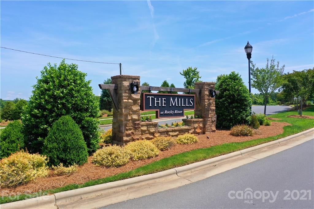 1729 Mill Creek Ln SW