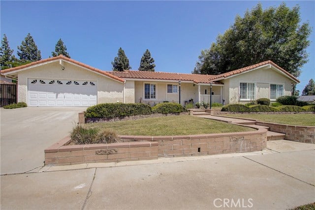 10100 Oso Ave 